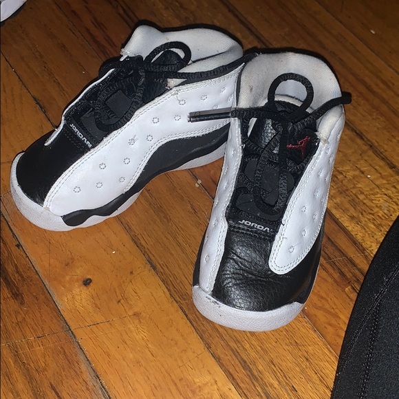 Jordan 13 - Picture 2 of 3